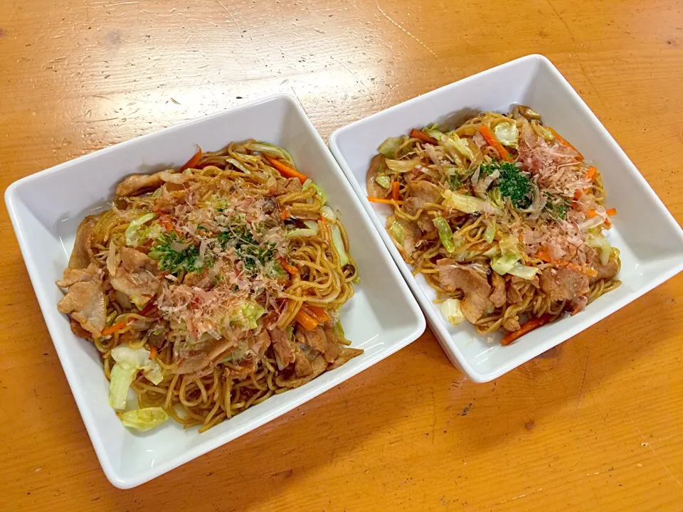 禁断の置き焼きそば σ^_^;|ルドルフさん