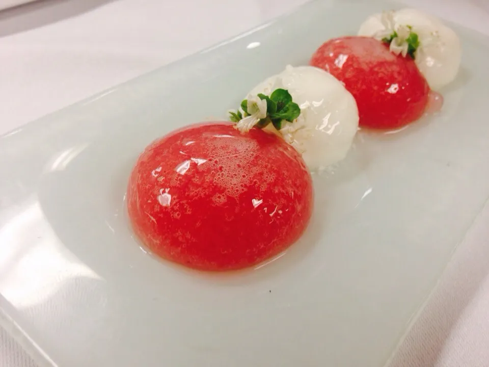 Snapdishの料理写真:Caprese salad|Chef Guidaさん