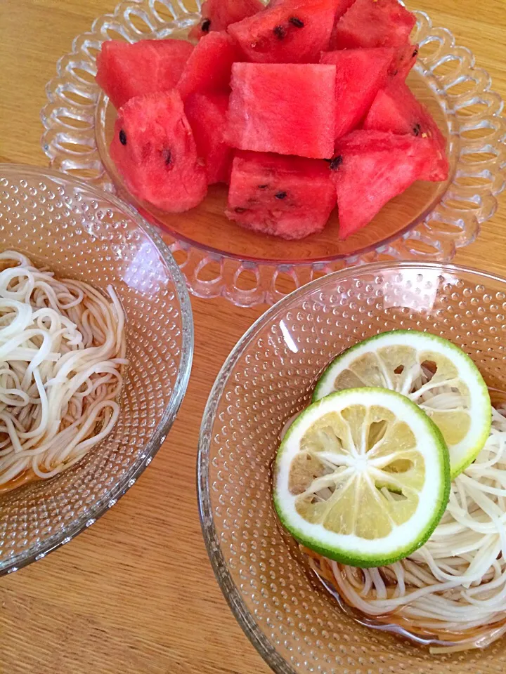 昨晩食べ過ぎた😑💨
朝はさっぱりカボスそうめん|5ネコママさん