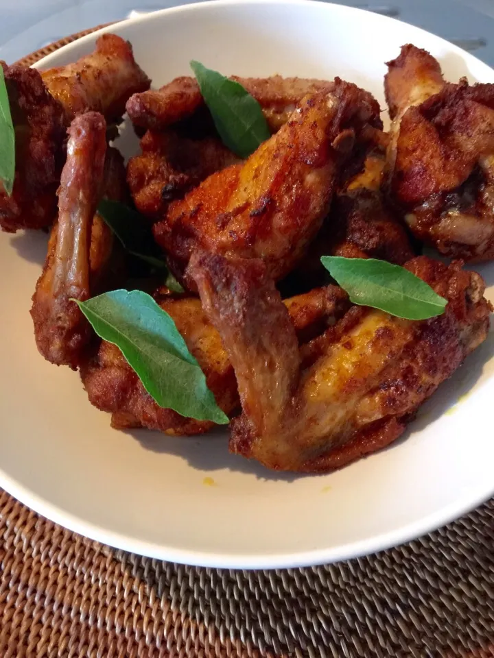 Spiced Fried Chicken with Curry Leaves|Joha Hassanさん