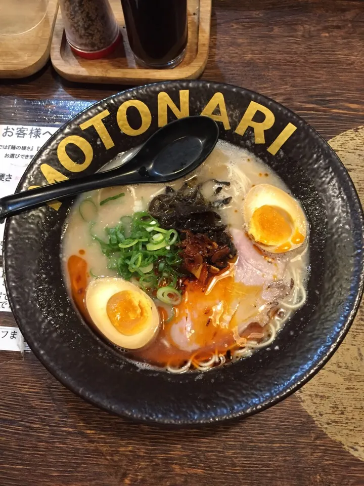 Snapdishの料理写真:1年ぶりのもとなり、旨辛海老ラーメン@那覇|rockiさん