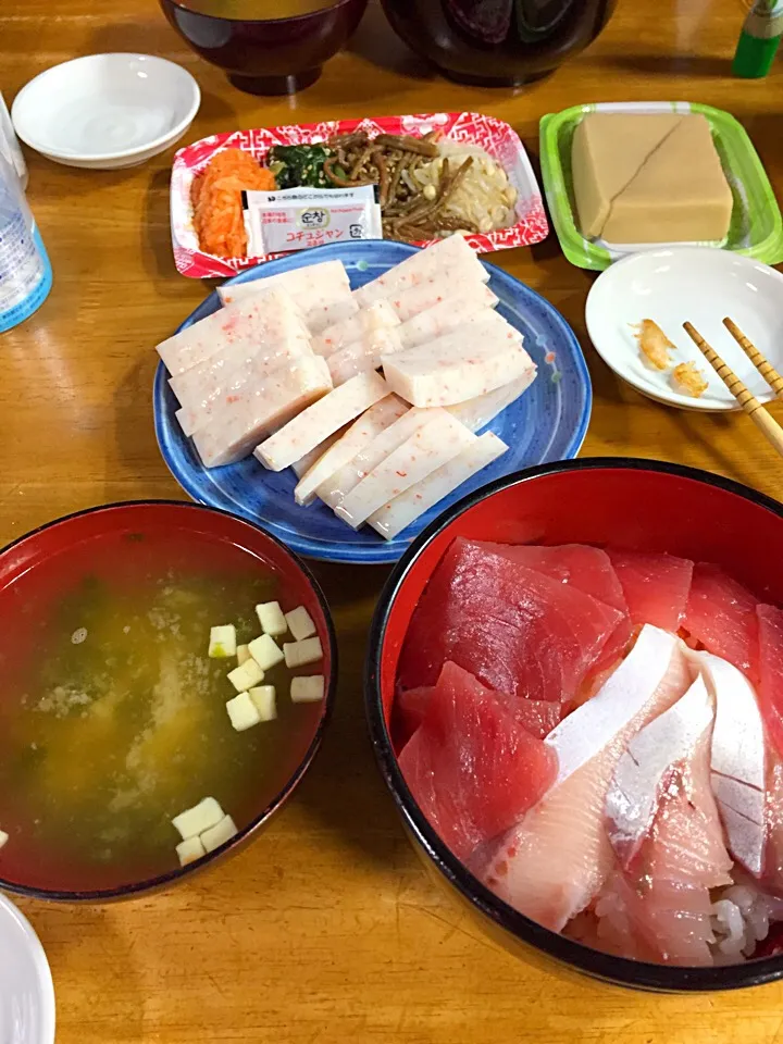 焼鮭入り酢飯で海鮮丼*\(^o^)/*|すかラインさん