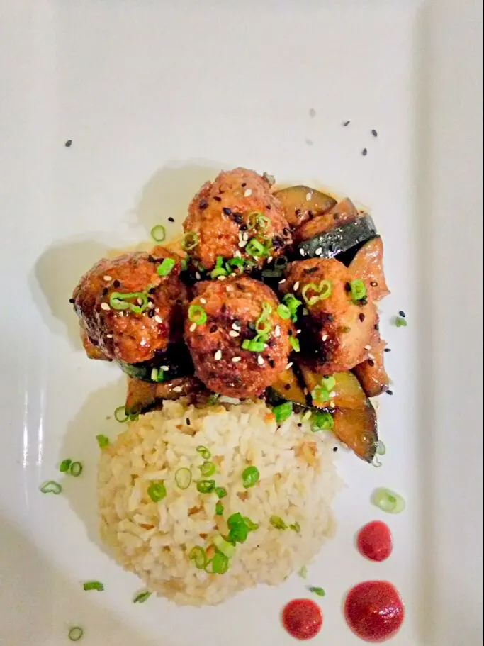 Hoisin Glazed Turkey Meatballs with Sautéed Zucchini and Brown Rice.|bethさん