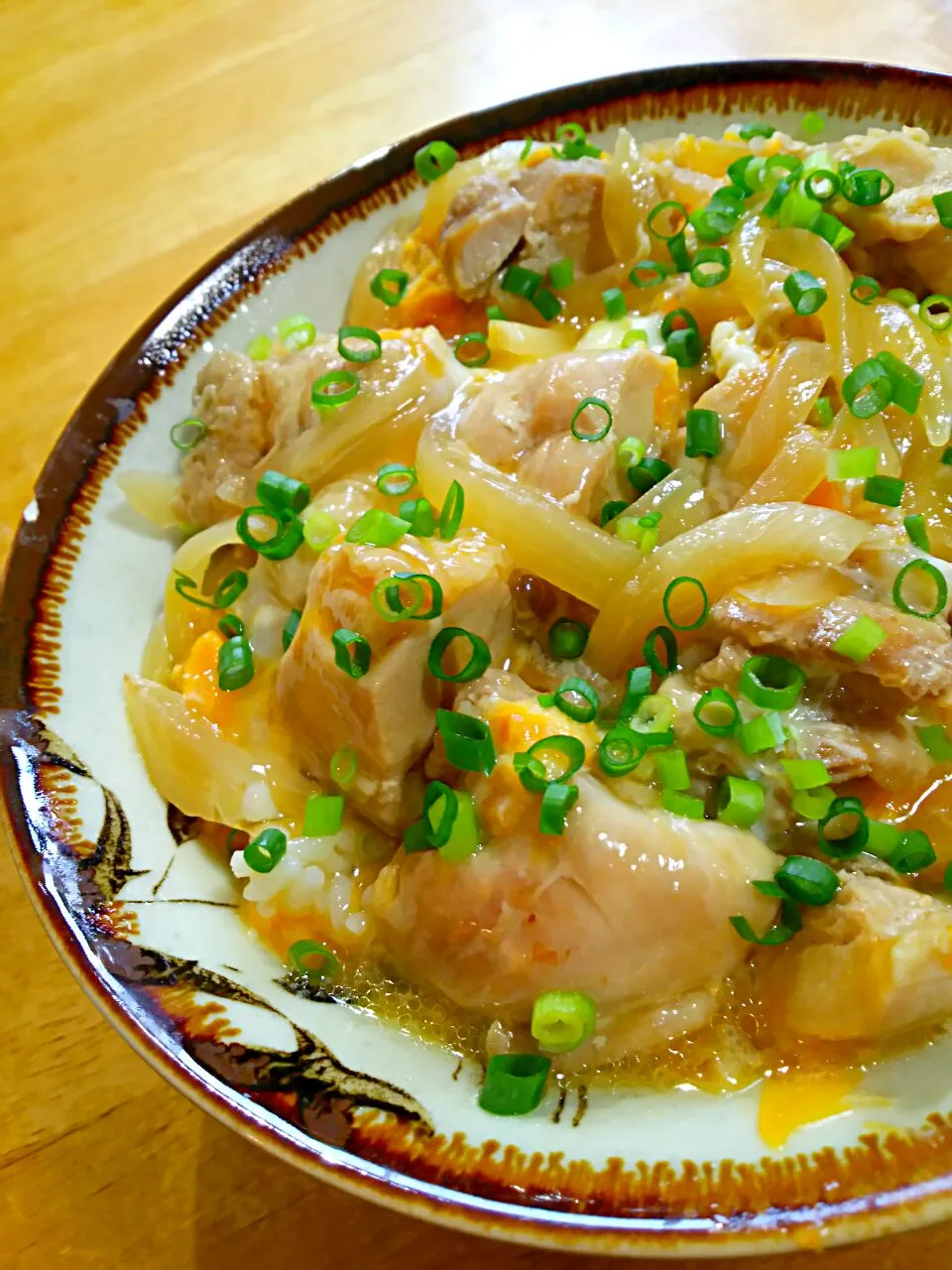 ロブション醤油の親子丼|徳之島トトロンヌさん