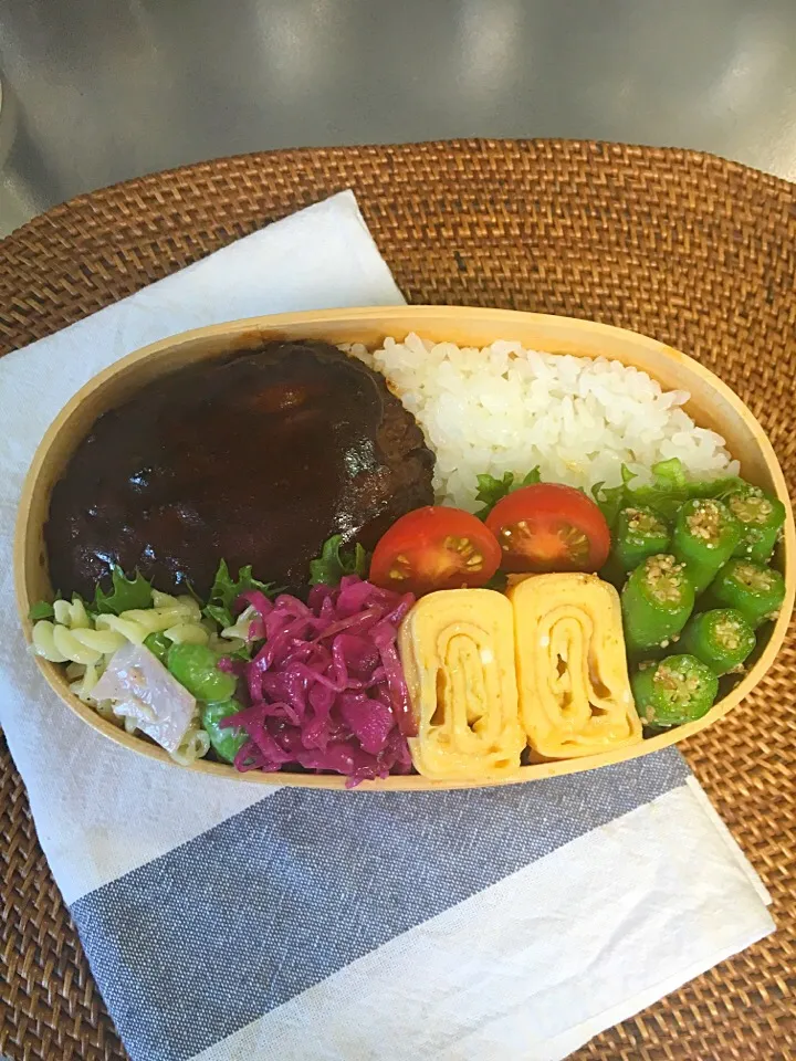 Snapdishの料理写真:ハンバーグ弁当|10HIROさん