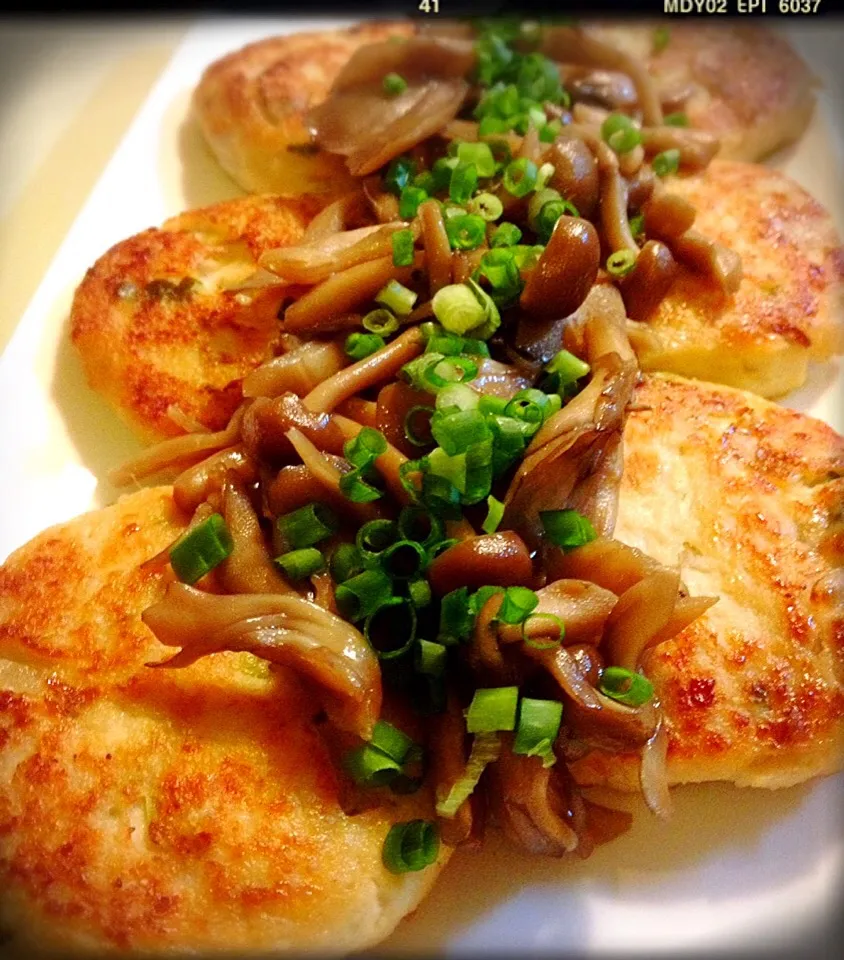 豆腐ハンバーグ。Tofu Hamburger Steak|toyamadaさん