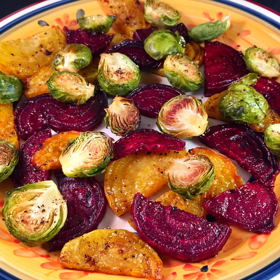 Beets And Brussels Sprouts For Meatless Monday|mamaeriさん