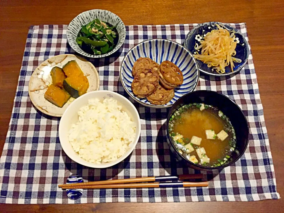 作り置きごはーん♡レンコンのはさみ照り焼き、かぼちゃのコンソメバター煮、もやしのピリ辛ナムル、無限ピーマン、白ご飯、味噌汁|未来さん