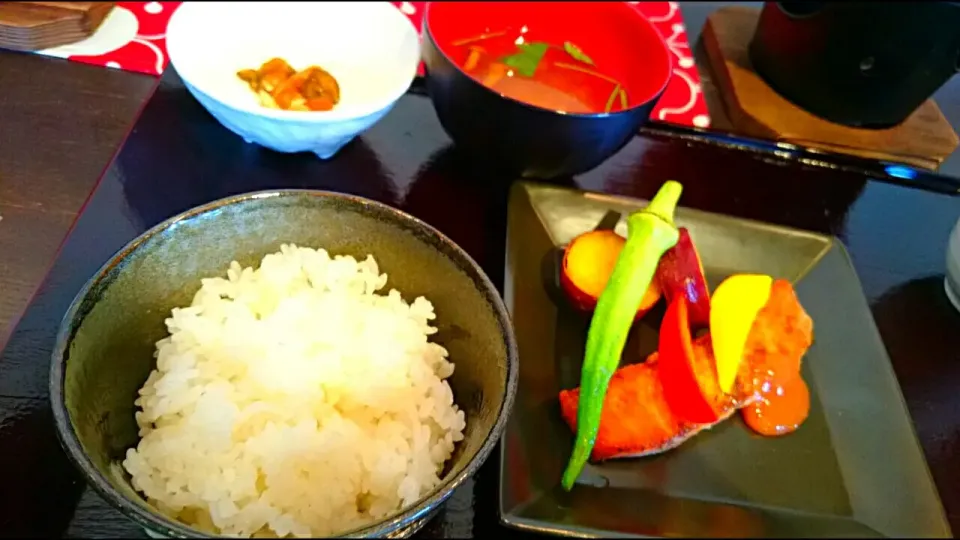 ごはん🍚山椒佃煮☀お味噌汁…✨|メイメイda.さん