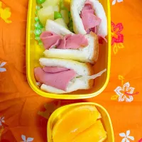 Snapdishの料理写真:子供弁当15|夢乃浦崎さん