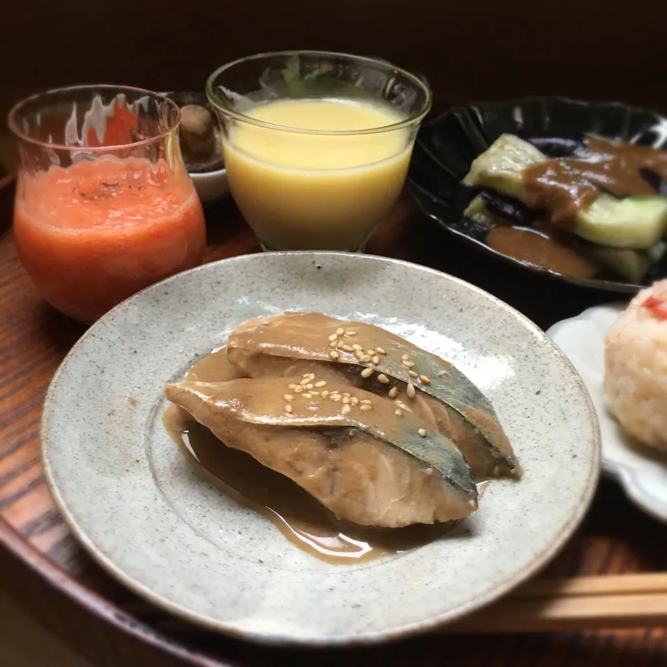 さばの胡麻煮とリメイク料理でランチ|peachさん