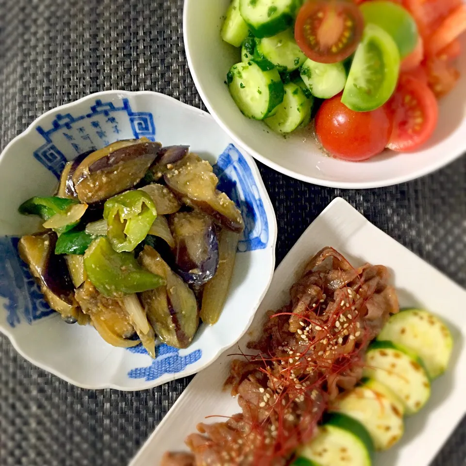 Snapdishの料理写真:なすの鍋じき🍆湘南ゴハン🐟🍅🐟🍅🐟🍅夏のご馳走😋|葉っぱのおさらyokomamaさん