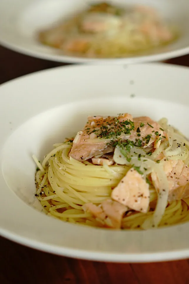 スモークサーモンの柚子胡椒パスタ〜♪|てつやさん