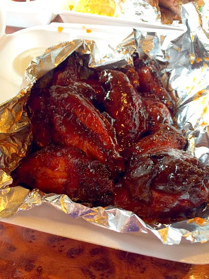 Smoked chicken wings @ John Fazio Farms, Modena, NY 08/11/16|Morcone Girlsさん