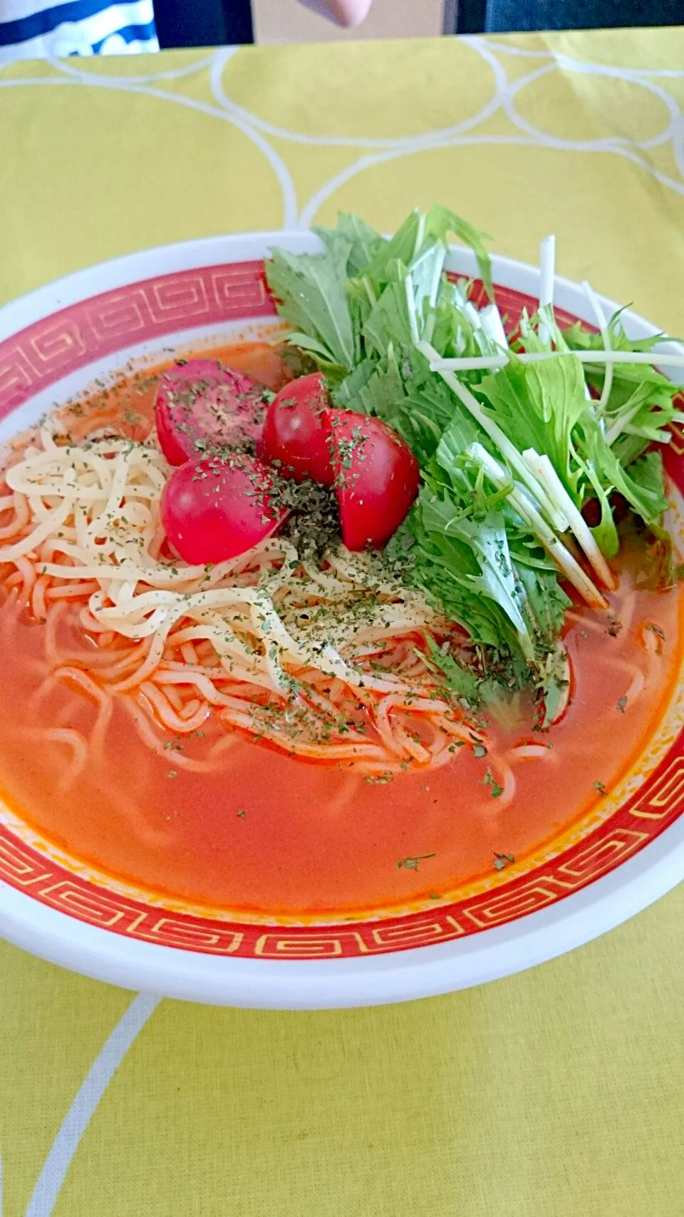 トマトラーメン|ぱやさん