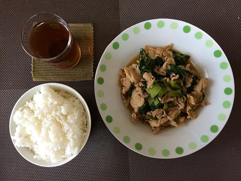 豚肉小松菜炒めご飯|ばーさんさん