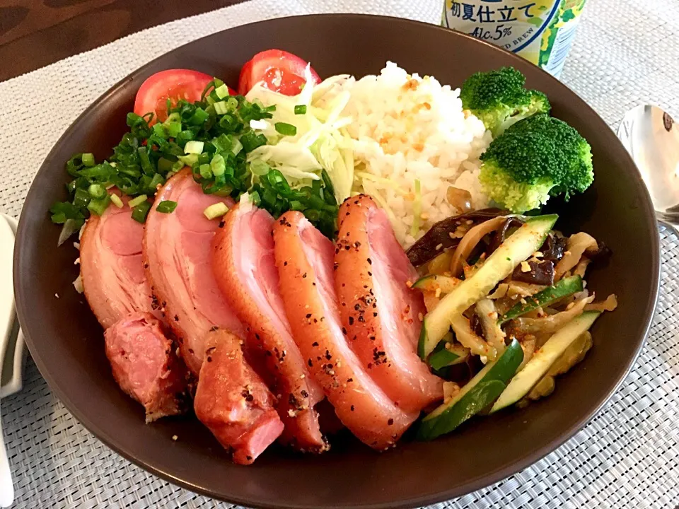 中華チャーシュー丼！👴🏻🍚&ステーキ風つまみ！👵🏻🍴|ふかرさん