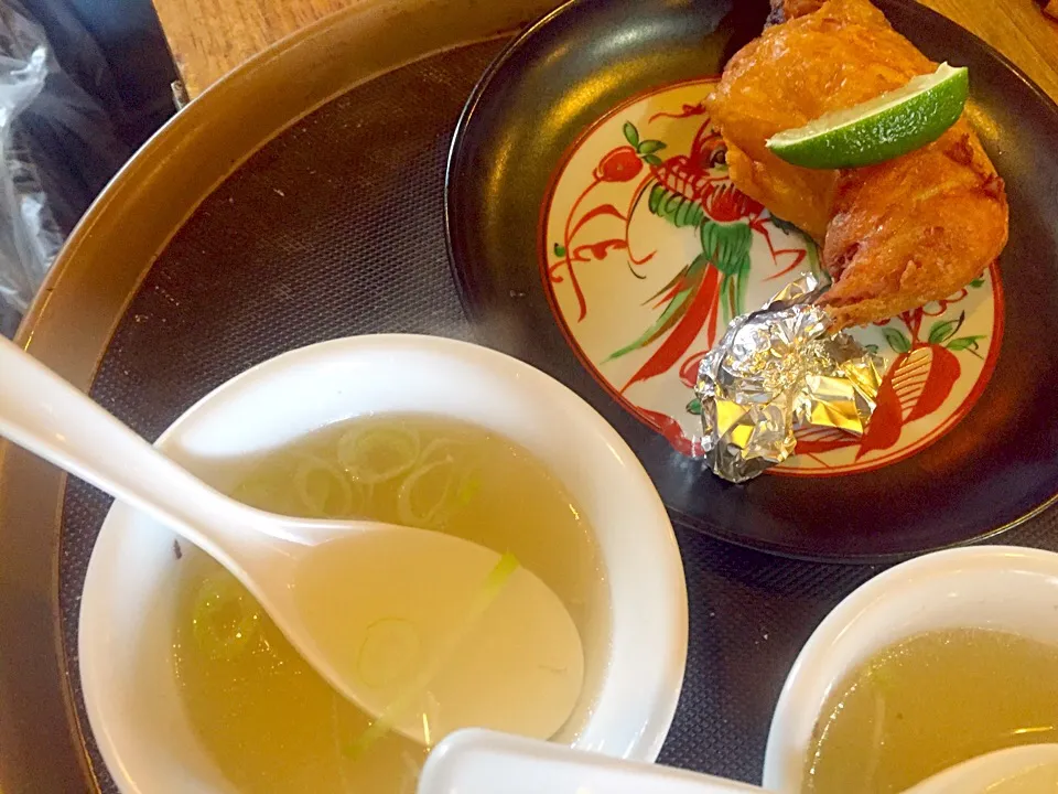 鶏モモ丸々素揚げ
鶏スープ|亀戸 養生蕎麦 高のさん