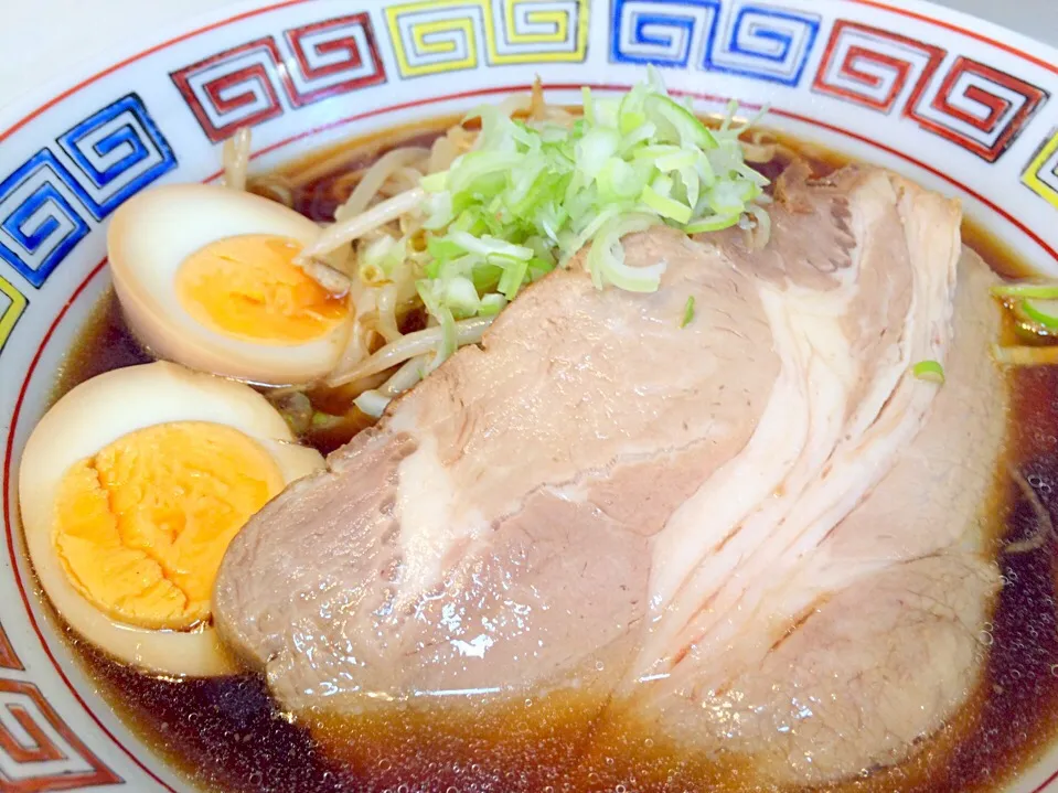 Snapdishの料理写真:醤油ラーメン|NOBUちえさん