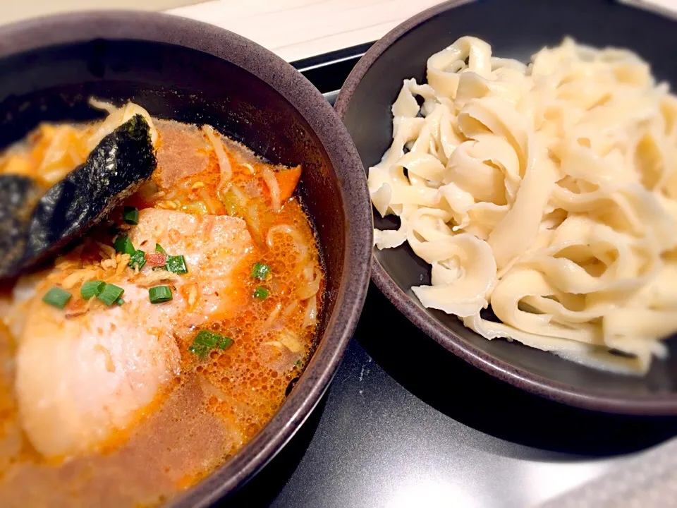 ピリ辛胡麻だれつけ麺|Satoshiさん