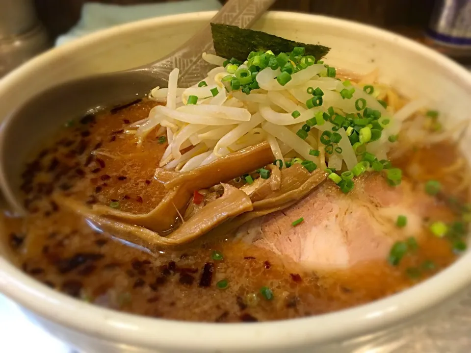 はな火屋
味噌ラーメン 650円|長谷川盛夏さん