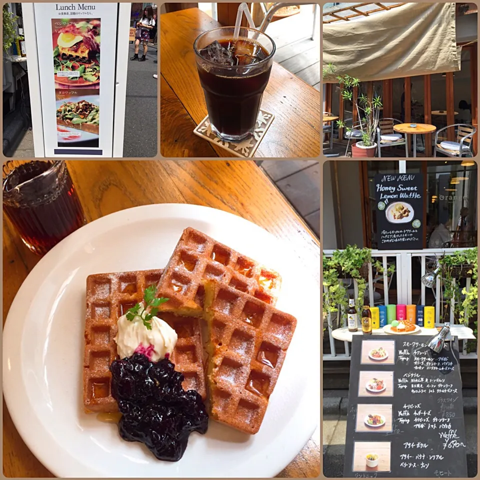 Snapdishの料理写真:8/14❤︎下北沢オランジカフェ❤︎クリームチーズ&ベリーベリーワッフル（メイプルシロップ）|Makinsさん