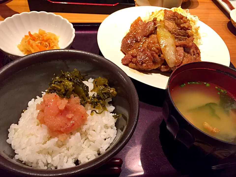 明太子と高菜食べ放題😆|みっちょさん