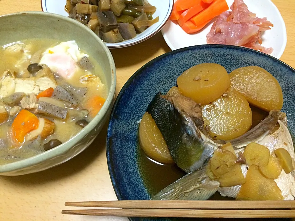 ブリ大根、豚汁、焼き浸し、生ハム、ピクルス|トリさん