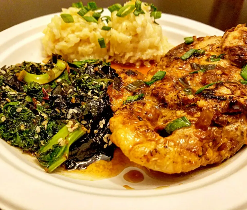 Island Plate - Bourbon Teriyaki Chicken w/ Pineapple Coconut Rice & Sesame Seaweed Island Greens|Chef Cam Wolfeさん