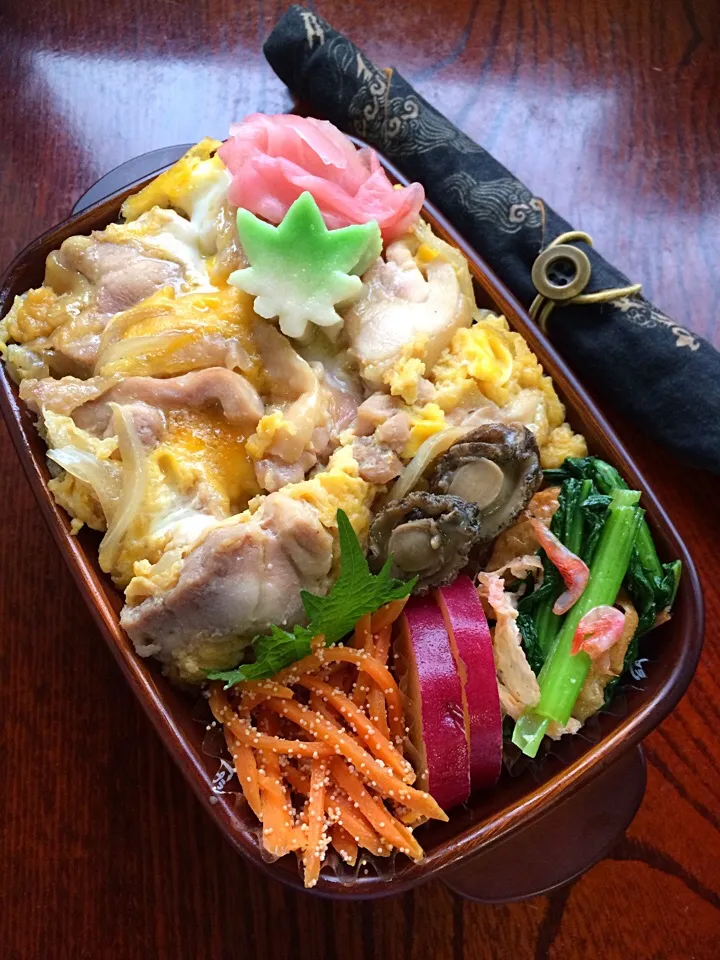 親子丼弁当|二キィさん