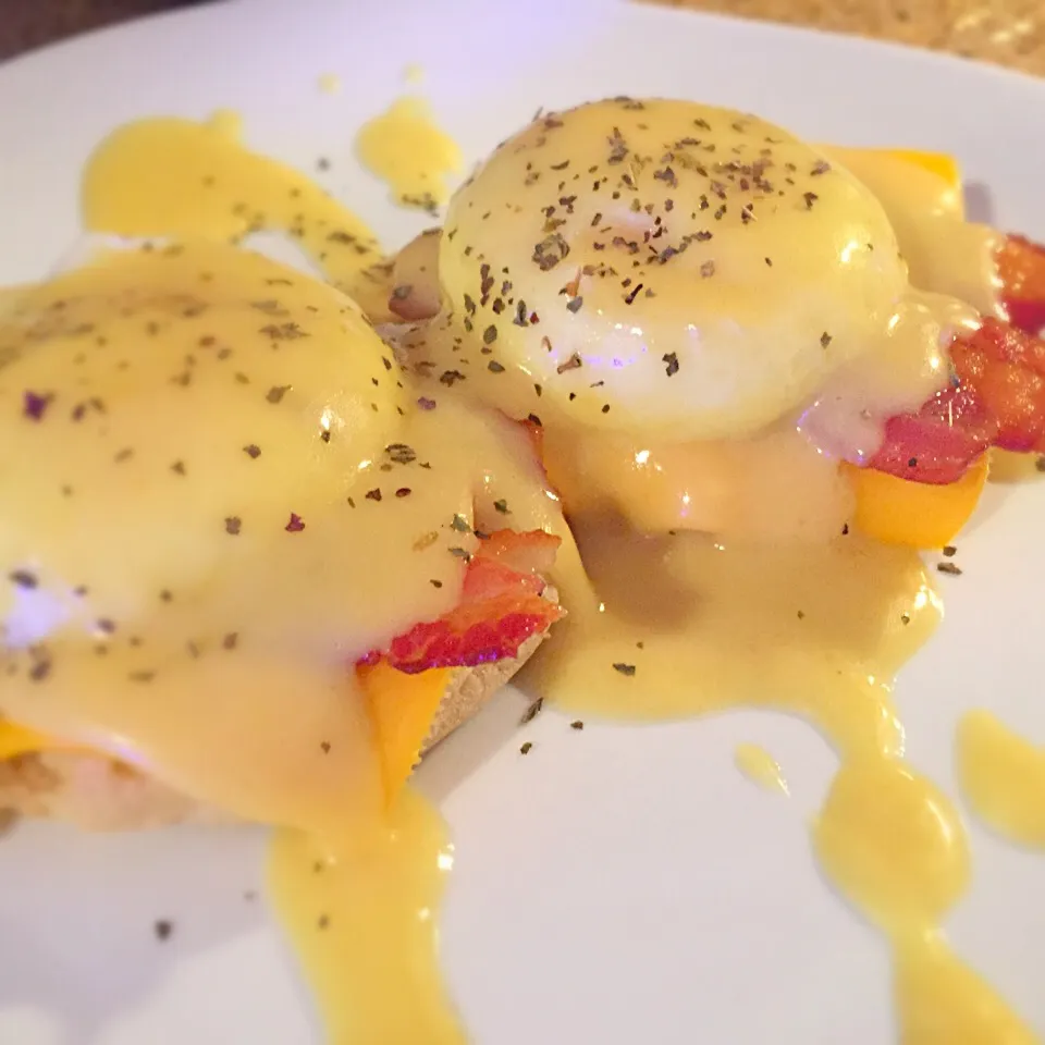 Eggs Benedict|TJ McAfoosさん