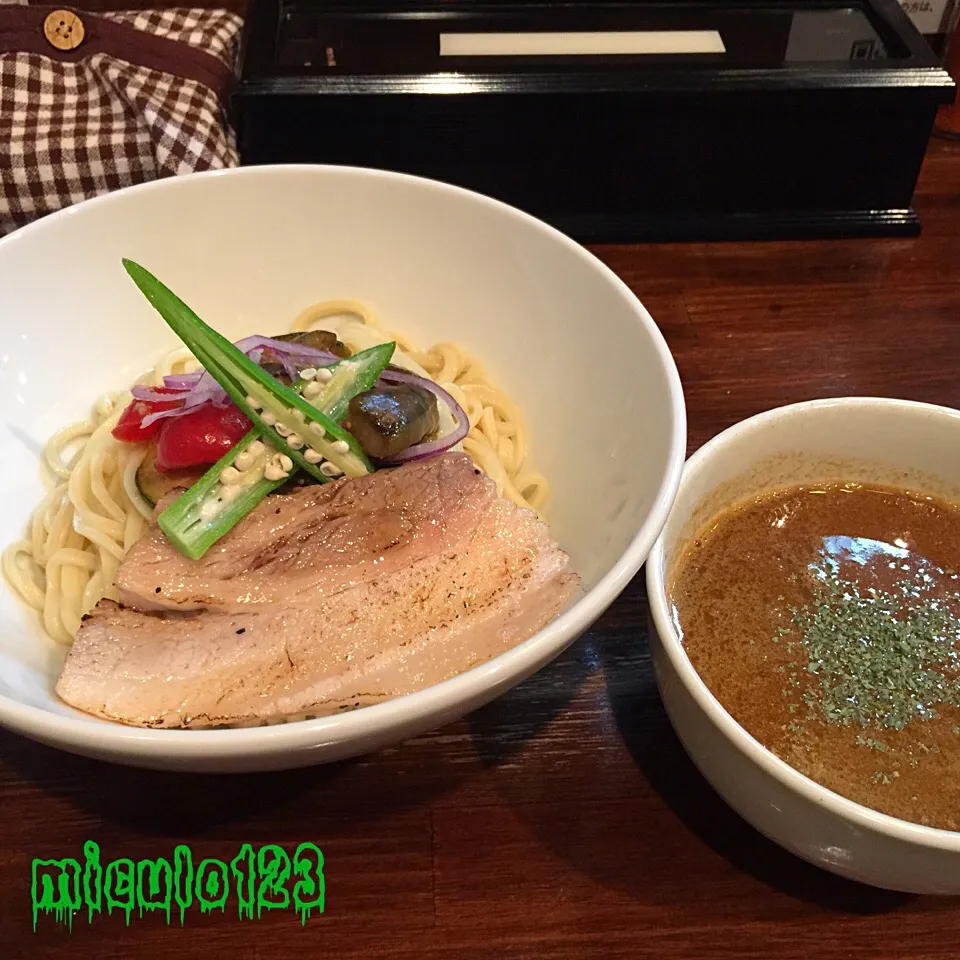 夏野菜のキーマカレーつけ麺(◍•ڡ•◍)❤行列店|いつみさん