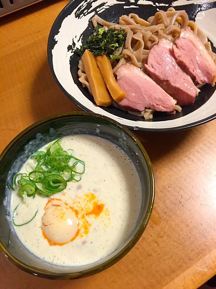 Snapdishの料理写真:納豆腐クリームと豆乳真鯛だしつけ麺|中華蕎麦 銀時さん