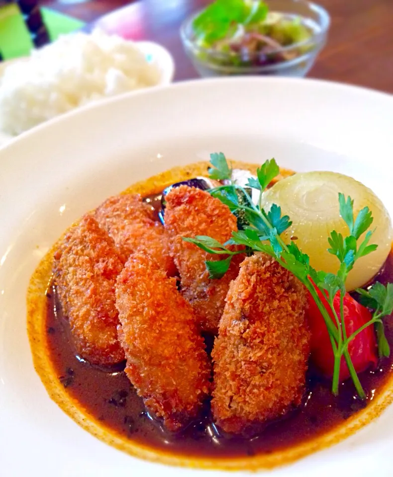 昼ごはん カキフライのスープカレー♡|砂雪さん