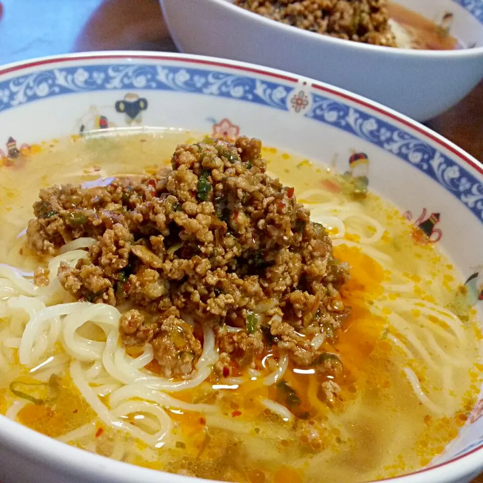 坦々風ラーメン|ふりるさん