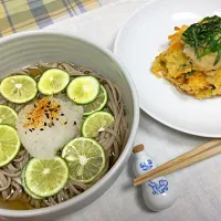 Snapdishの料理写真:爽やかすだち蕎麦とえびのかき揚げ|hanajiroさん