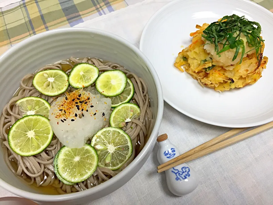 爽やかすだち蕎麦とえびのかき揚げ|hanajiroさん