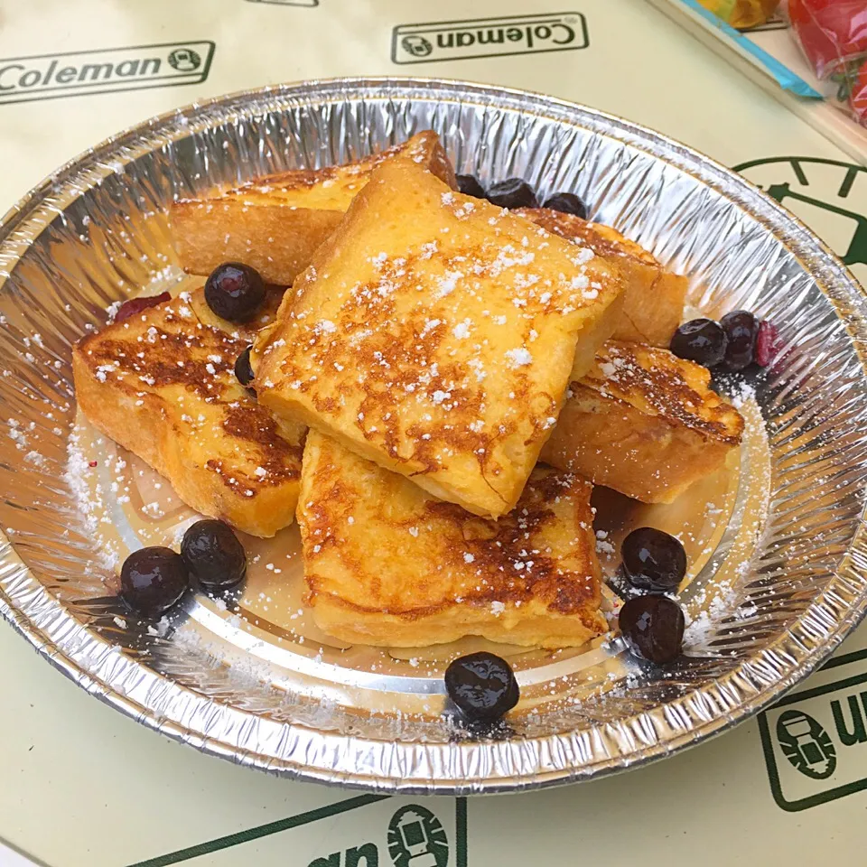 キャンプ飯〜
忙しい朝の簡単朝食🎶フレンチトースト🇫🇷|いしくん。（たまご王子🥚🐣🐥🐔）さん