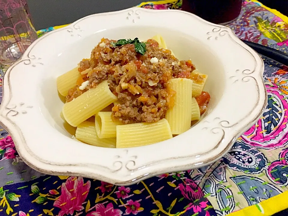 リガトーニでミートソース🍝|Tomoさん