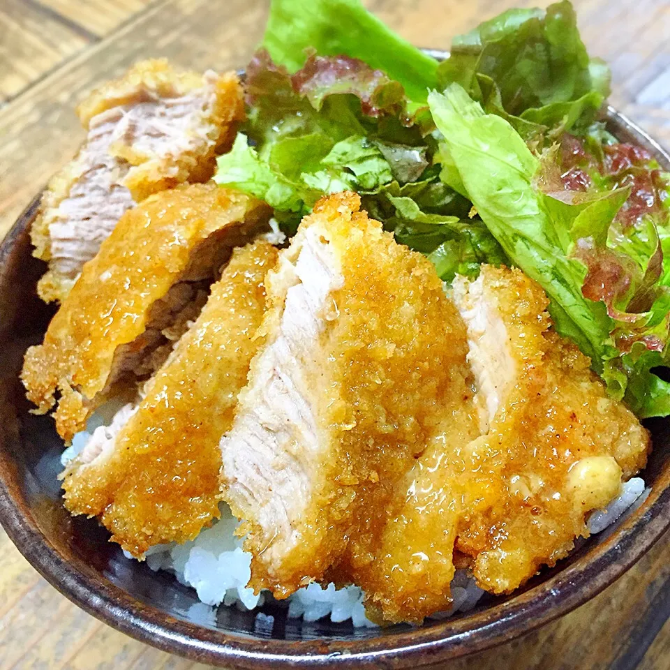 ヒレカツでソースカツ丼|アッツさん