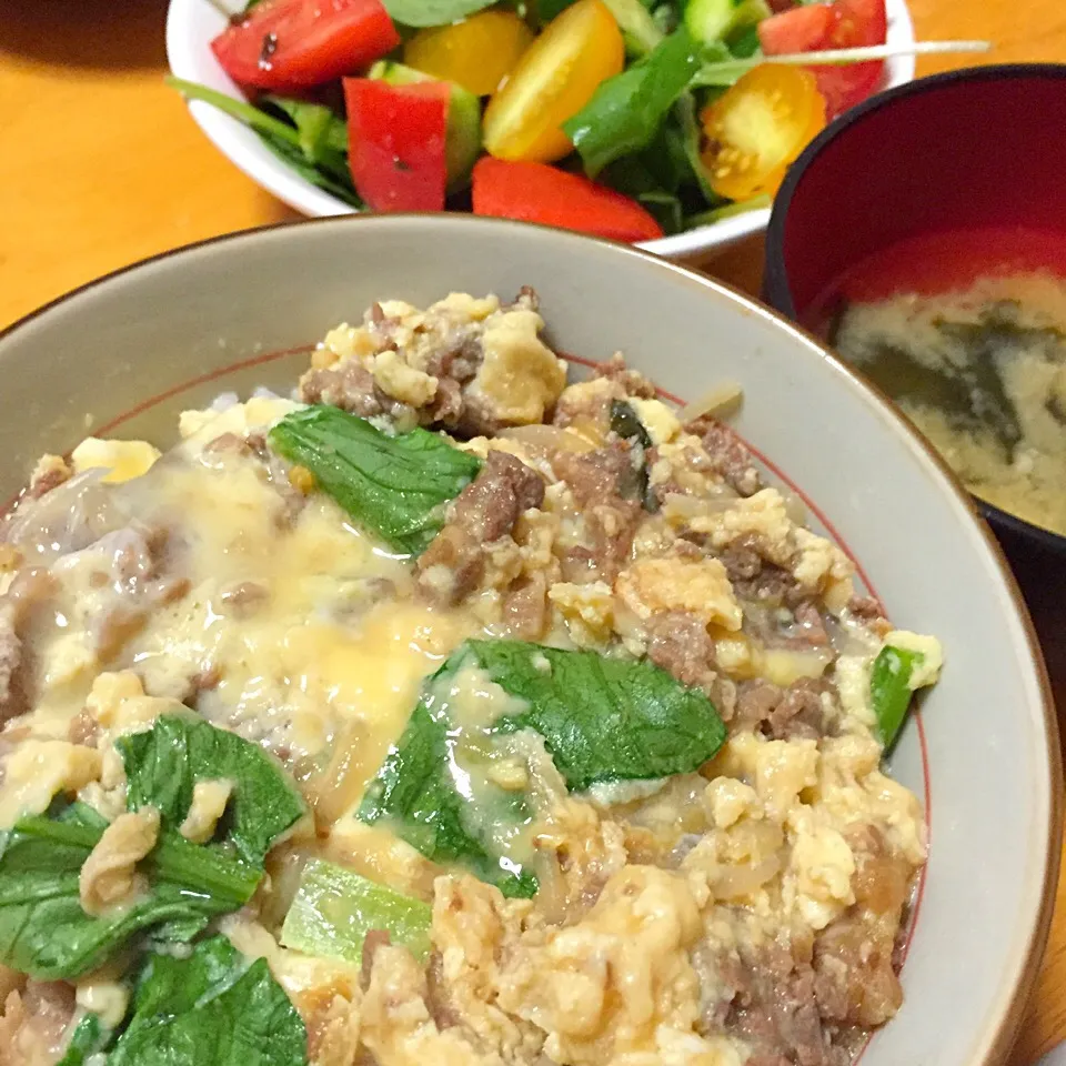 昨日の肉じゃがアレンジ 卵とじ丼|guraさん