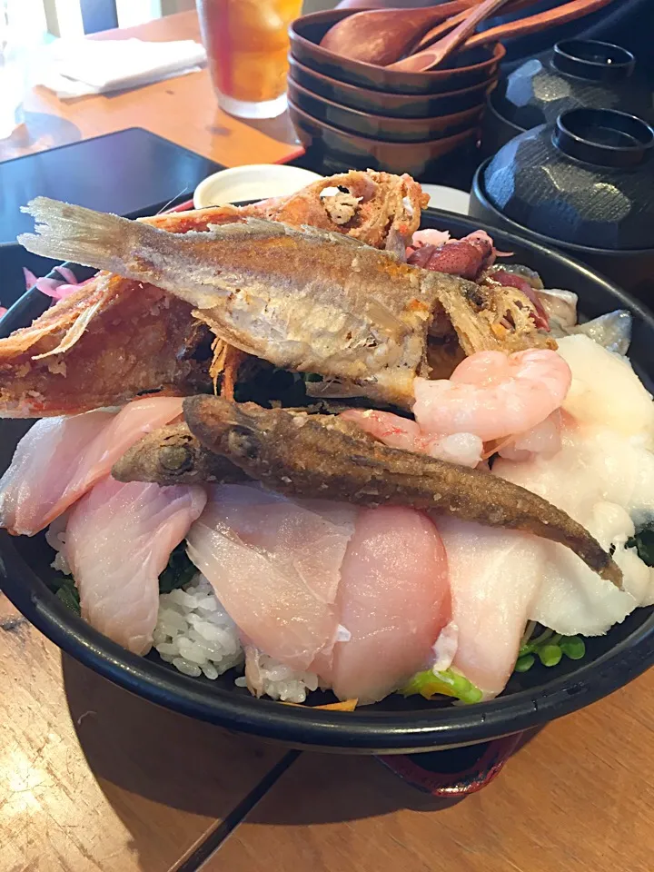 Snapdishの料理写真:超深海魚丼|Selma Jezkovaさん