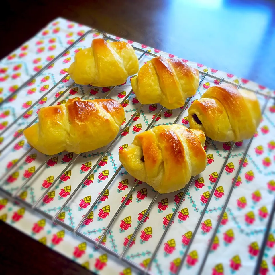 暑すぎるから涼しい部屋でチョコクロワッサン作り♡＊＊折り込み生地は作るのに時間がかかるけどやっぱりパン作りは楽しい〜( ¨̮ )！|さきさん