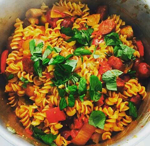 Snapdishの料理写真:Sweet Smokey Pasta And Charred Peppers And Spicy Chorizo #yummypasta #lunch #dinner #healthy #Indian cuisine|Shaguftaさん