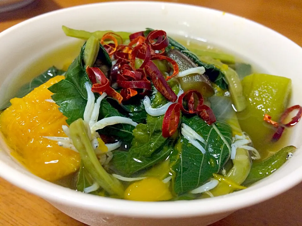 Mix Vegetable with dashi aji, salt and pepper to taste. Very simple heathy food  🌴🇵🇭🍲🍴🌴|Food Gardenさん