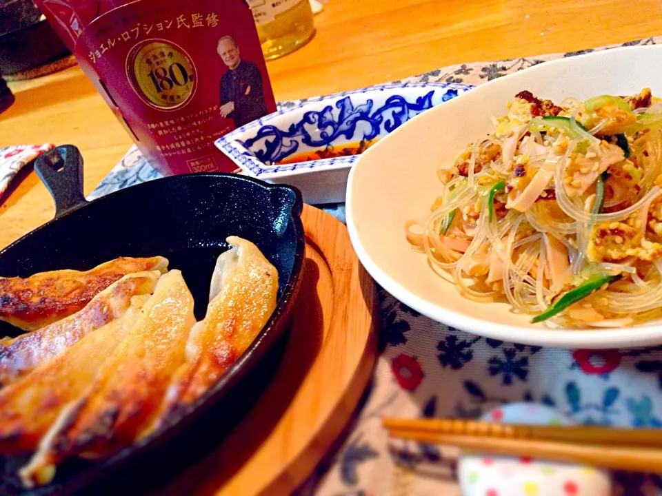 焼き餃子と春雨サラダ|ともえさん