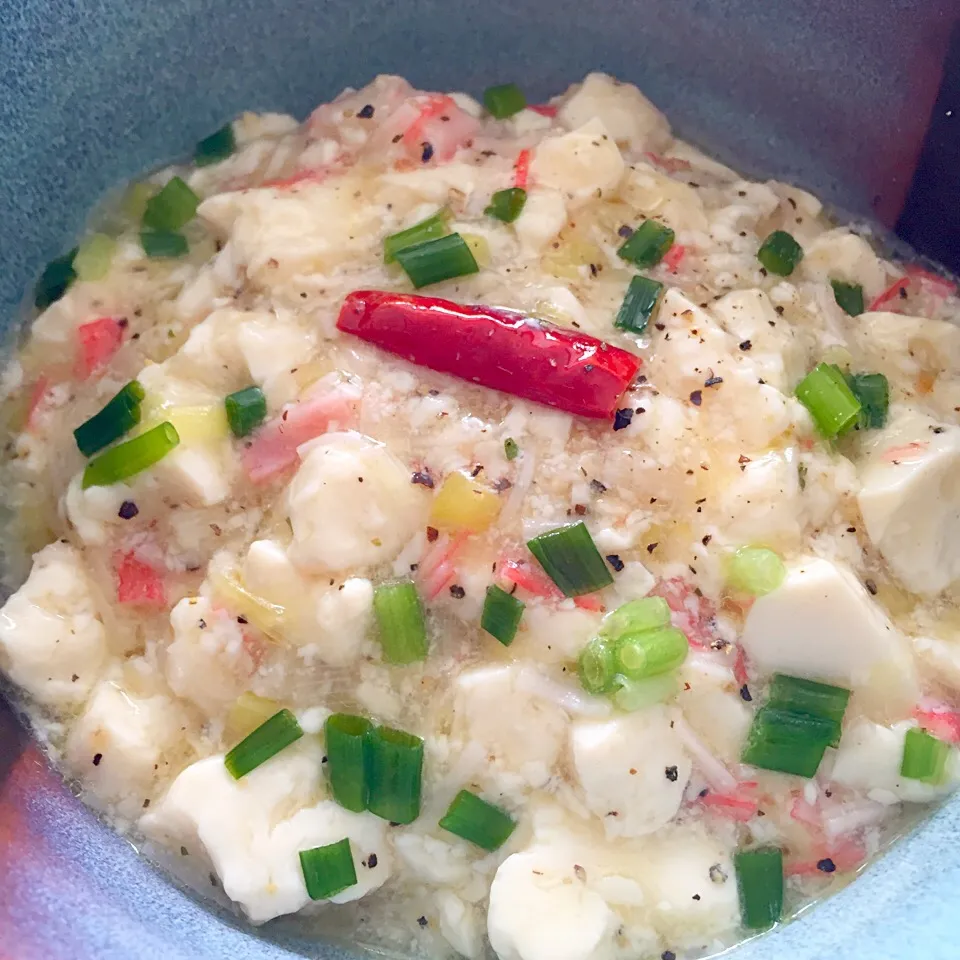 豆腐のペペロンチーノ風ふわトロ丼|カウンター嬢さん