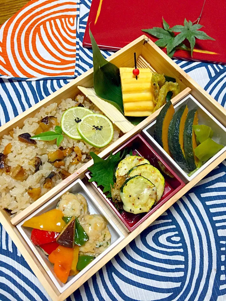 金曜日サザエご飯弁当❤︎|Mayumi Konishiさん