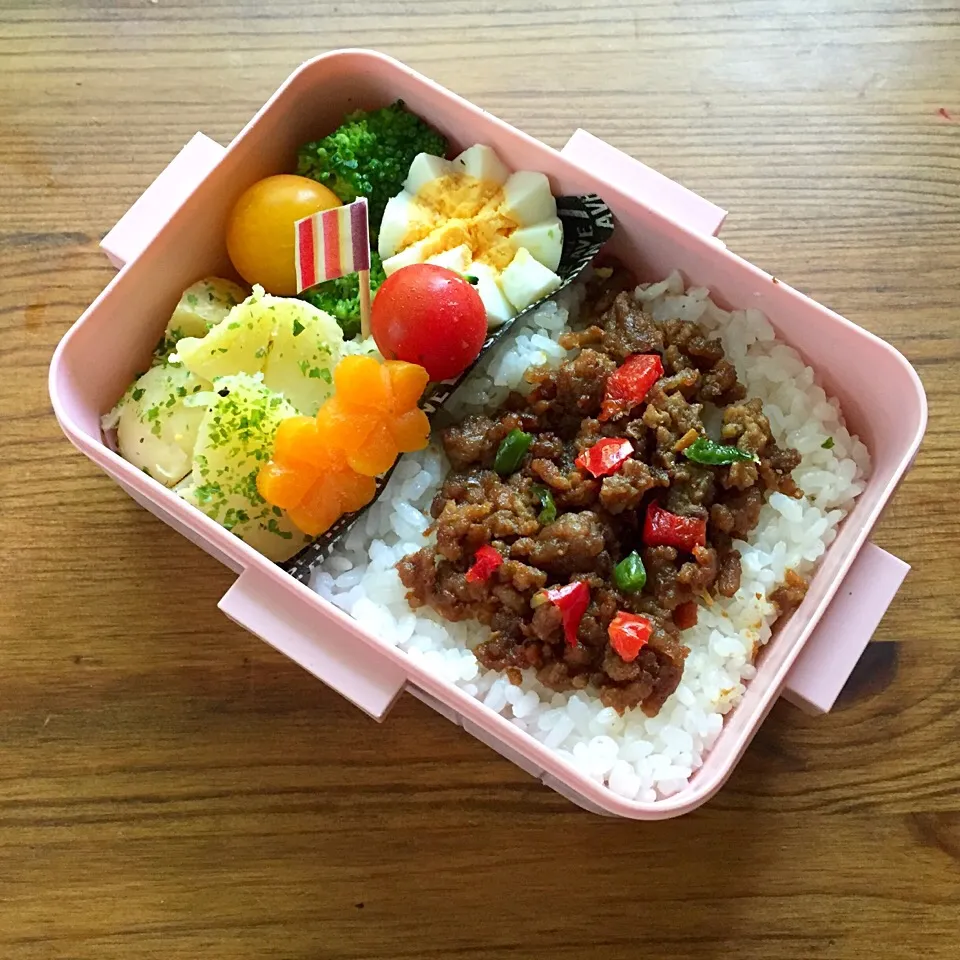 8/19 ドライカレー弁当🍱|カタツムリさん