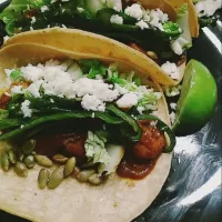 #SunBasket Shrimp Tacos Diablo with Pickled Cabbage and Lime|Courtney Alizabet Riess Handelさん